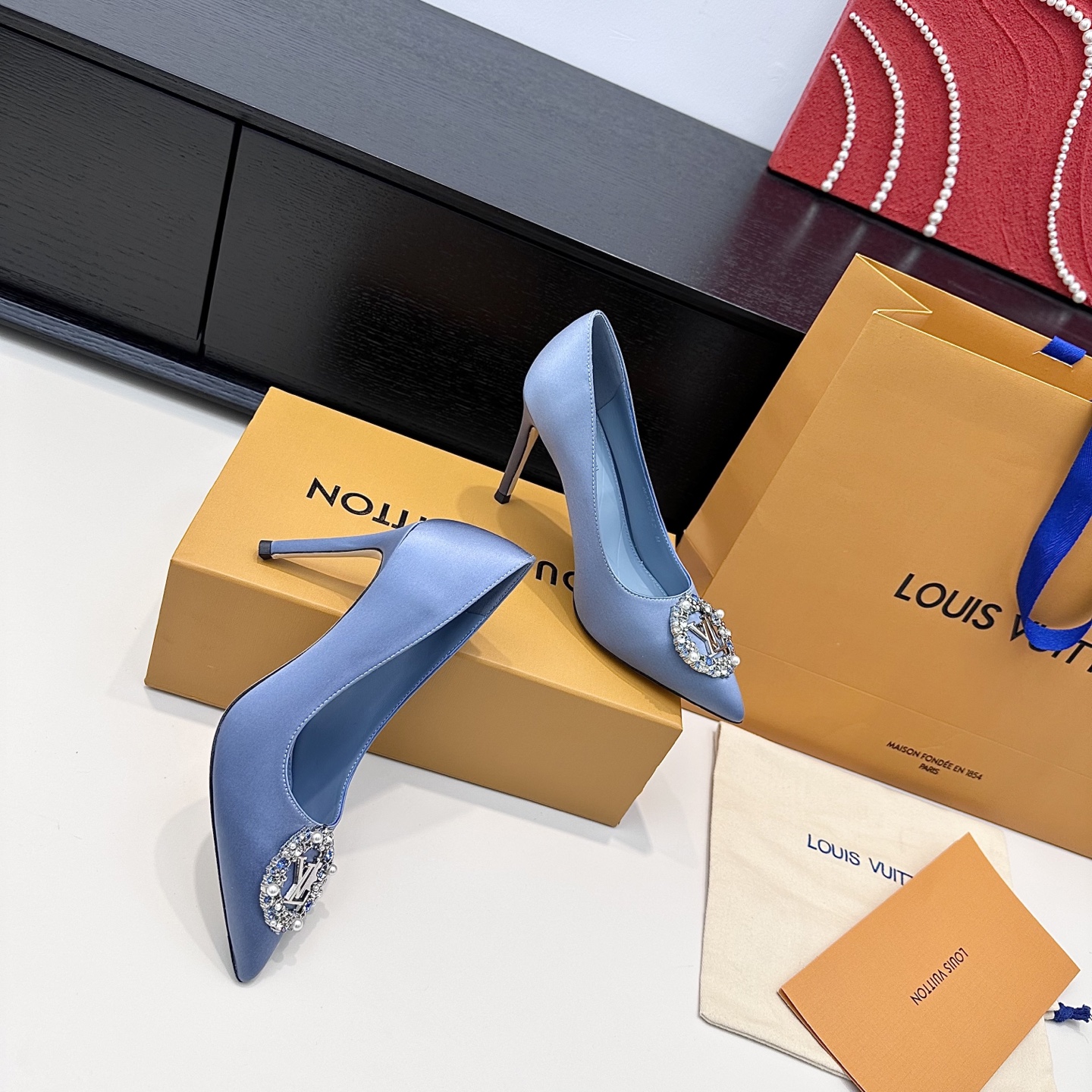 Women's high heels
